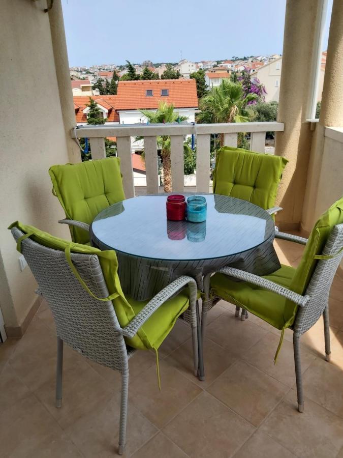Apartment Adrijana Novaglia Esterno foto