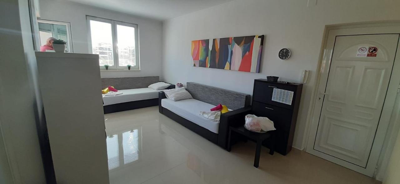 Apartment Adrijana Novaglia Esterno foto
